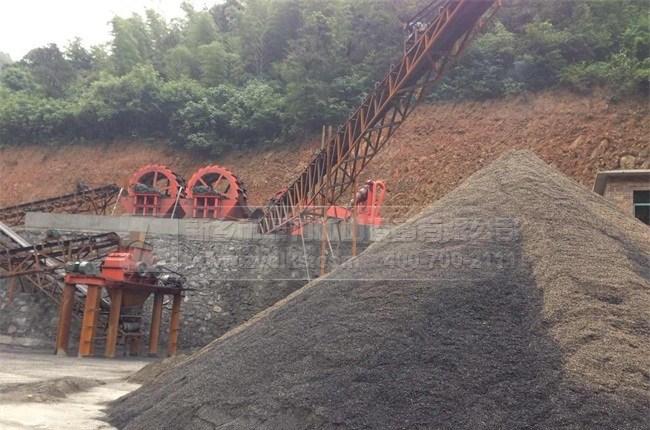 制砂機(jī)洗砂機(jī)生產(chǎn)現(xiàn)場